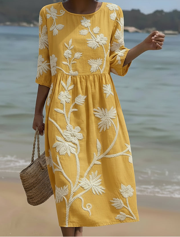 Yassy | Luftiges Midikleid mit floraler Stickerei