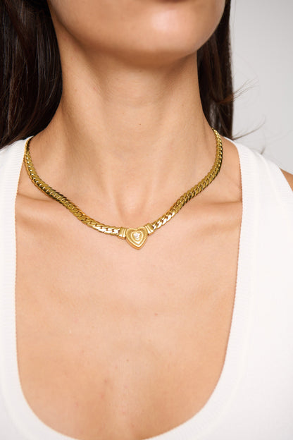 Cadena Amor