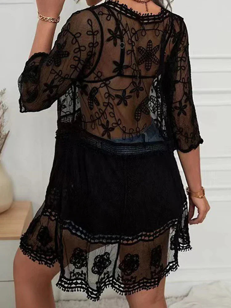 Emma | Damen Bademode-Cover-Up mit Kontrastspitze, V-Ausschnitt, locker sitzend