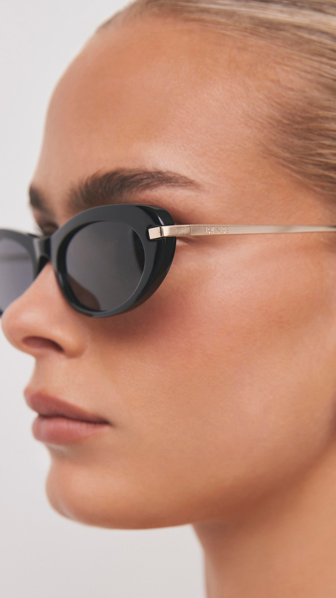 The Rae Sunglasses - Black / Black